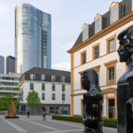 Thomas Bayrle. Be Happy!